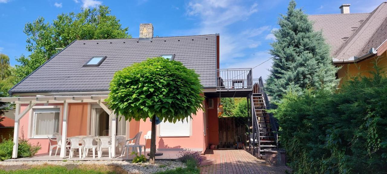 Schieszl Apartments Zamardi 2 Εξωτερικό φωτογραφία