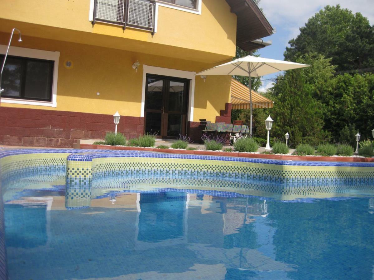 Schieszl Apartments Zamardi 2 Εξωτερικό φωτογραφία